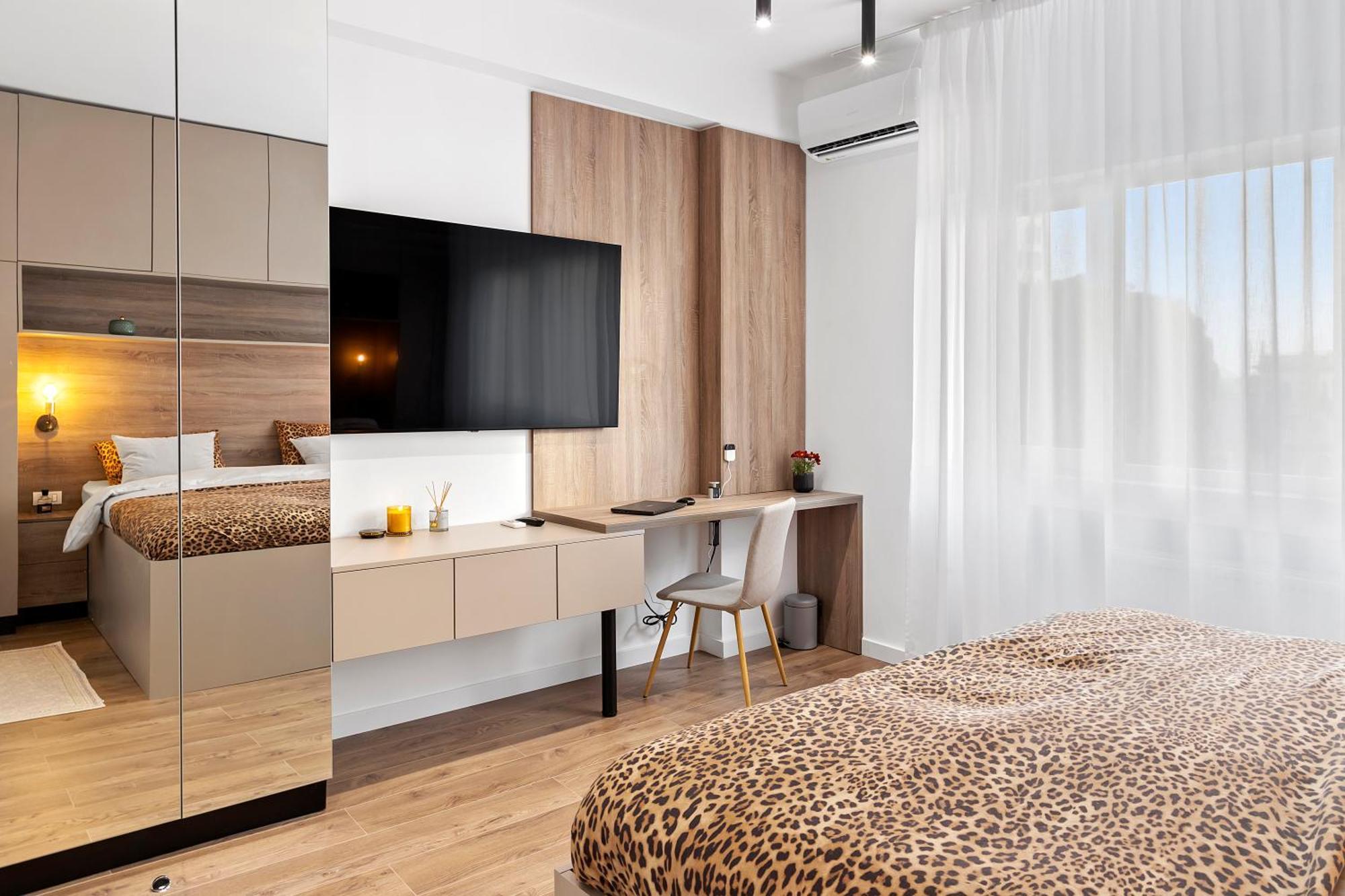 Angelo Bello Luxury Suite City Center By Sattal Bucharest Exterior photo